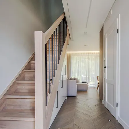 Дом отдыха Bali Coziness Next To Forest At J7