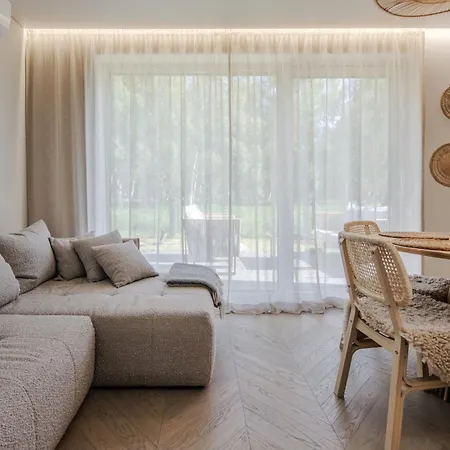別荘 Bali Coziness Next To Forest At J7 パランガ