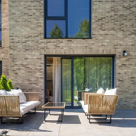 Дом отдыха Bali Coziness Next To Forest At J7