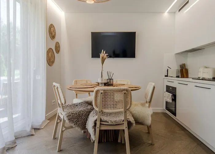 Bali Coziness Next To Forest At J7 *